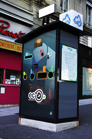 Trash containers in Lausanne Trash containers in Lausanne